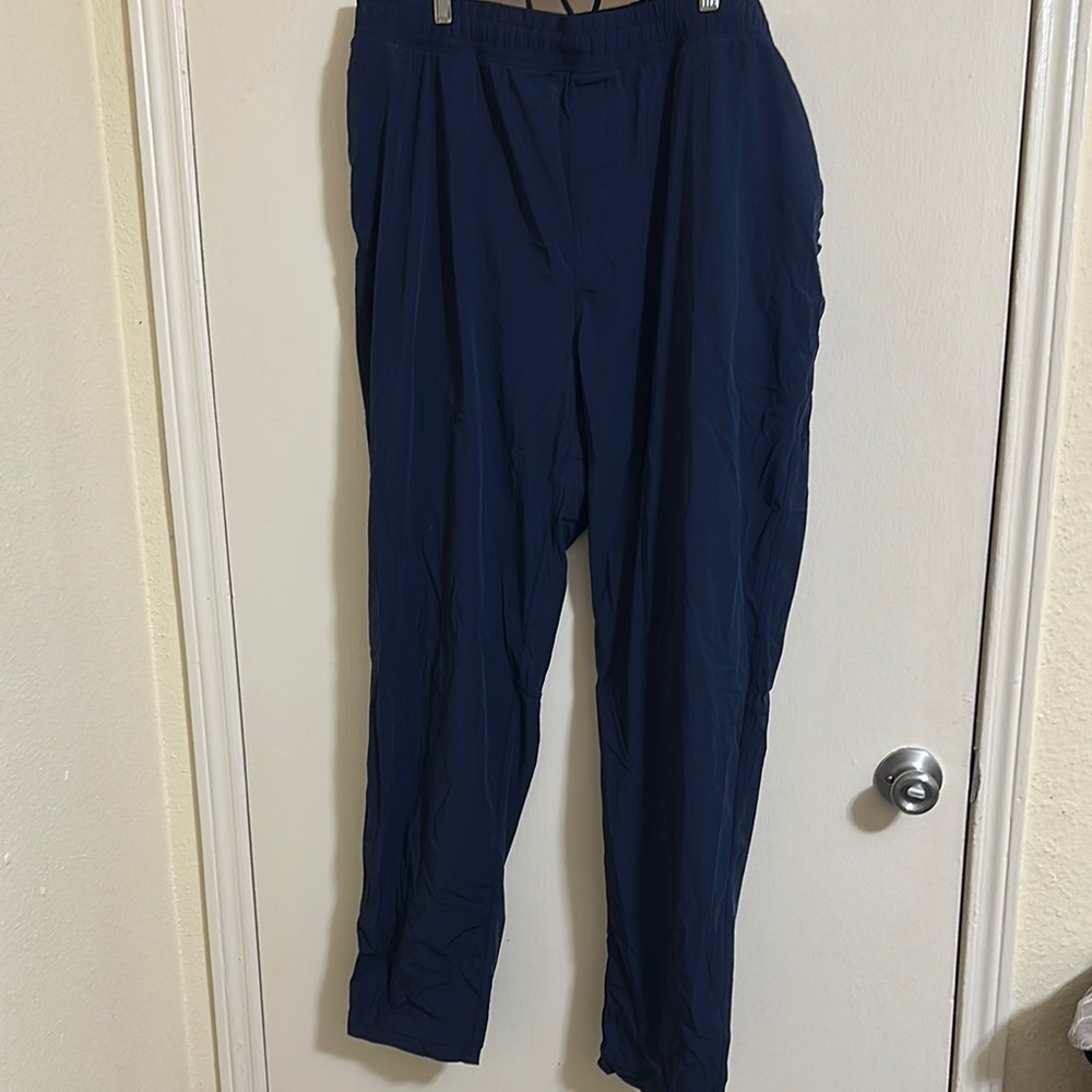 EUC Men's Rhone Navy Track Pants‎ XXL